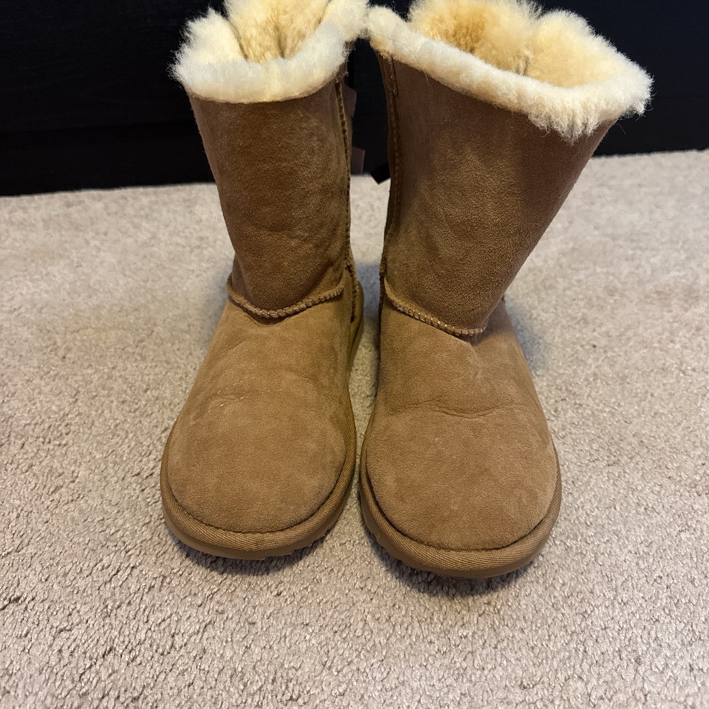 UGG Kids Chestnut Brown Shearling Lined Boots